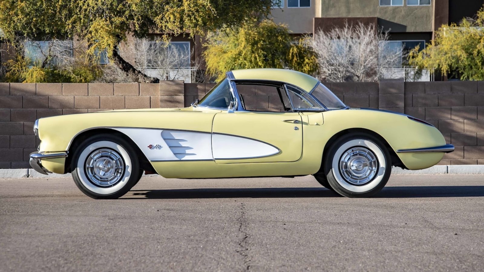 1958 CHEVROLET CORVETTE CONVERTIBLE