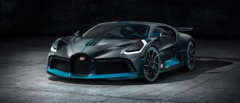 Поставки Bugatti Divo начнутся в этом году. И они уже распроданы