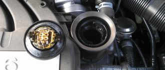 Что делать, если появилась эмульсия на крышке маслозаливной горловины. Почему на крышке маслозаливной горловины белая эмульсия