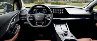Интерьер в автомобилях OMODA: Обзор особенностей дизайна и удобства для водителя и пассажиров