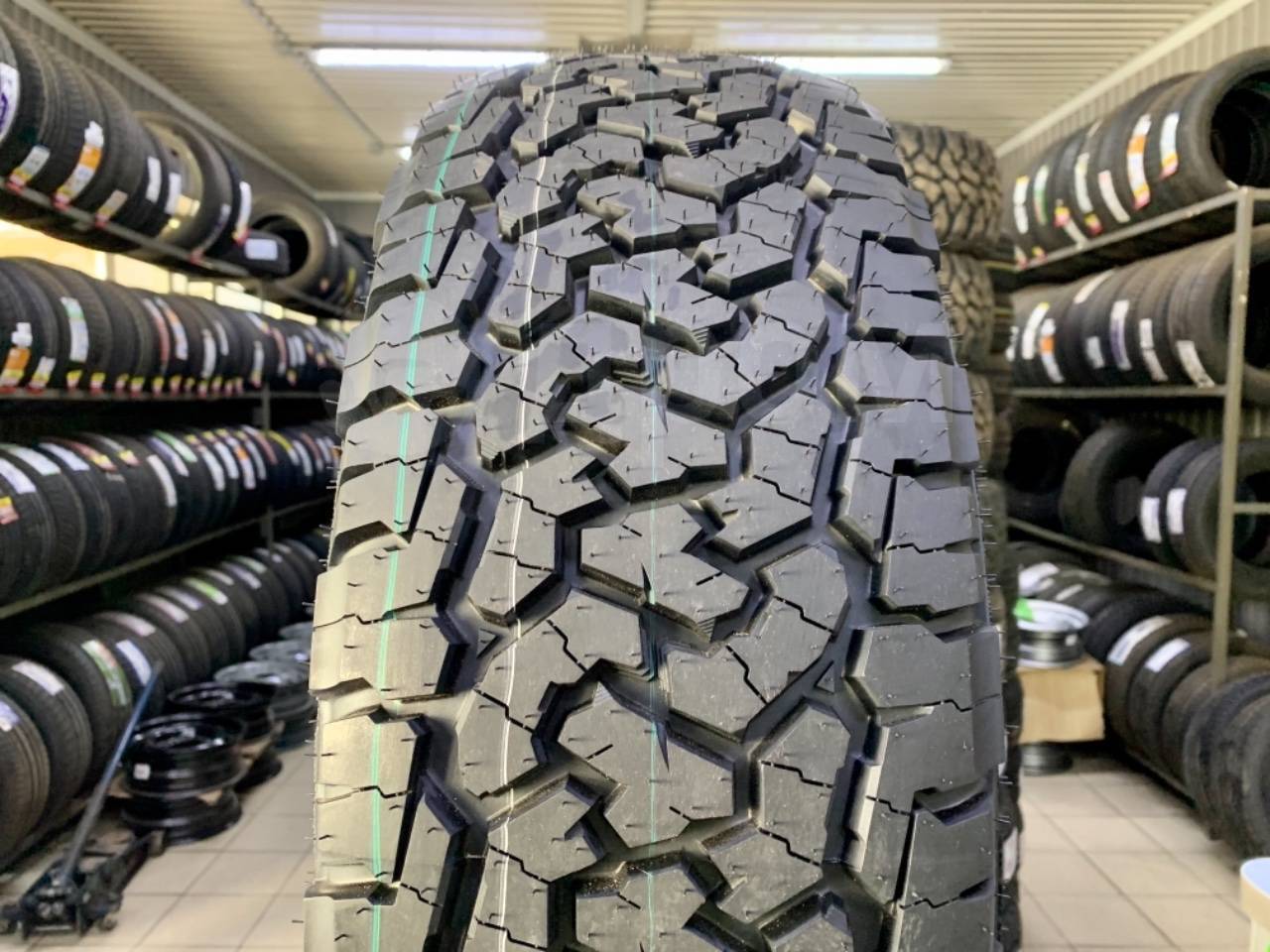 Шины для бездорожья из Китая: Как поднебесный бренд Roadcruza производит шины для европейского и российского рынков